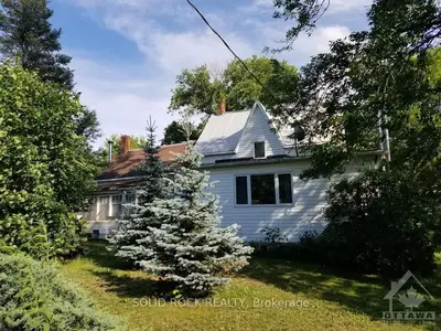10306 PLEASANT VALLEY Road, South Dundas, ON K0E 1W0
