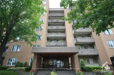 1599 LASSITER Terrace 418, Beacon Hill North - South and Area, ON K1J 8R6