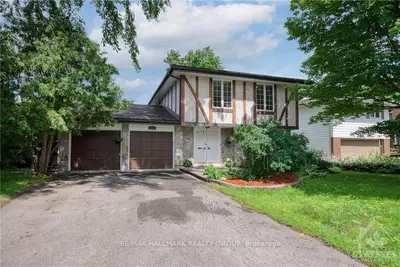 2011 Quincy Avenue, Beacon Hill North - South And Area, On K1j 6b4