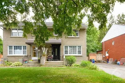 1128 Trent Street, Carlington - Central Park, ON K1Z 8J4