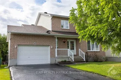 8 CAMPBELL Court, Russell, ON K4R 1G7