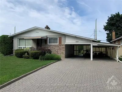2164 MARTHA Avenue, Elmvale Acres and Area, ON K1G 1K7