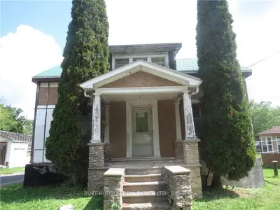 5 BY Street, Rideau Lakes, ON K0G 1P0