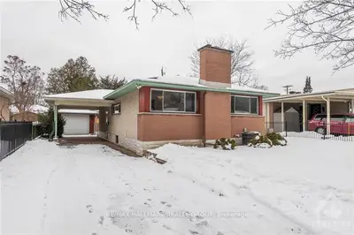 978 PARKHURST Boulevard, McKellar Heights - Glabar Park and Area, ON K2A 3M9