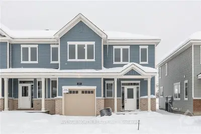 210 ARGONAUT Circle, Orleans - Convent Glen and Area, ON K1W 0M4