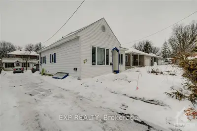 88 SCRIVENS Street, Britannia - Lincoln Heights and Area, ON K2B 6H1