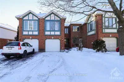 78 WINNEGREEN Court, Hunt Club - South Keys and Area, ON K1G 5S3