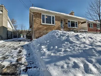 1537 GILLES Street, Billings Bridge - Riverside Park and Area, ON K1H 8E2