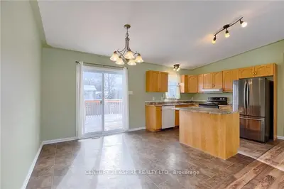 3 GERALD Avenue, Petawawa, ON K8H 2Y3