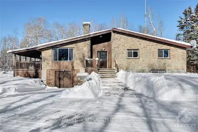 5320 ALBION Road, Blossom Park - Airport and Area, ON K1X 1A8