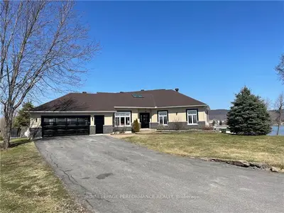 1375 CONCESSION 1 Road, Alfred and Plantagenet, ON K0B 1J0