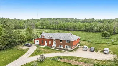 2840 BEACH Road, North Grenville, ON K0G 1J0
