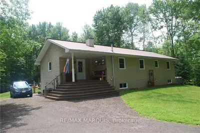 10588 SEIBERT Road, South Dundas, ON K0E 1K0