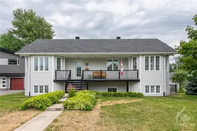 3818 ALBION Road B, Blossom Park - Airport and Area, ON K1T 1A8