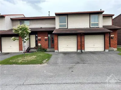 38 ANGELA, Hunt Club - South Keys and Area, ON K1V 0E7