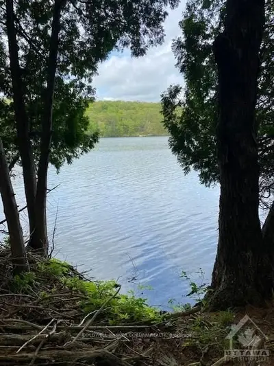 000 MCANDREWS Road, Rideau Lakes, ON K0G 1X0