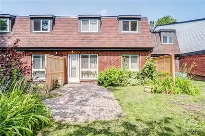 1958 JASMINE Crescent 35K, Beacon Hill North - South and Area, ON K1J 7W1