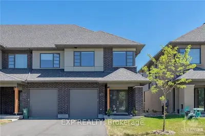 973 RALPH HENNESSY Avenue, Blossom Park - Airport and Area, ON K1X 0C4