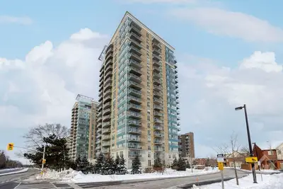 90 LANDRY Street 308, Vanier and Kingsview Park, ON K1L 0A9