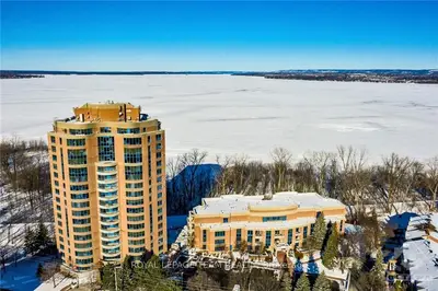3105 Carling Avenue 803, Crystal Bay - Rocky Point - Bayshore, On K2h 5a6