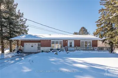 4118 NAVAN Road, Orleans - Cumberland and Area, ON K4B 1H9