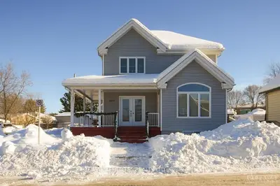 1675 WALLACE Street, Clarence-Rockland, ON K4K 1C9