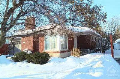 1100 CHECKERS Road, Belair Park - Copeland Park and Area, ON K2C 2S4