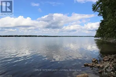 369 HOLLIDAY POINT PART 14 Road, Frontenac Islands, ON K0H 2Y0