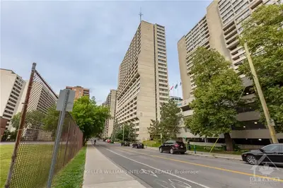 500 Laurier Avenue W 408, Ottawa Centre, On K1r 5e1