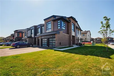 565 BORBRIDGE Avenue, Blossom Park - Airport and Area, ON K4M 0H9