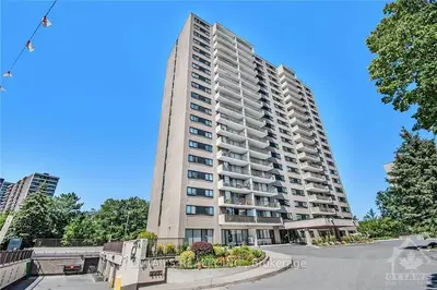 1195 RICHMOND Road 603, Woodroffe, ON K2B 8E4