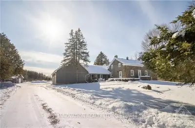 2386 Mcgovern Road W, North Grenville, On K0g 1s0