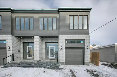 635 CENTER Street, Overbrook - Castleheights and Area, ON K1K 2N8