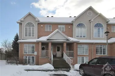 1701 BLOHM Drive 22, Hunt Club - South Keys and Area, ON K1G 6N6