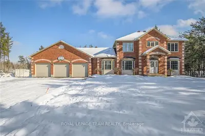 177 GREY FOX Drive, Carp - Huntley Ward, ON K0A 1L0