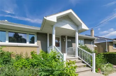 971 HOLLINGTON Street, Carlington - Central Park, ON K1Z 6K6
