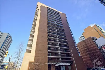 475 LAURIER Avenue W 1306, Ottawa Centre, ON K1R 7X1