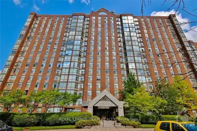 2759 Carousel Crescent 803, Blossom Park - Airport And Area, On K1t 2n5