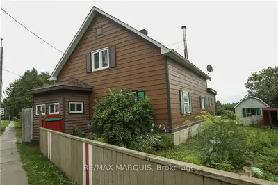 18574 DUNDAS Street, South Glengarry, ON K0C 1S0