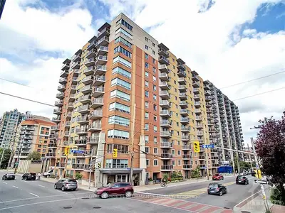 429 Somerset Street W 1008, Ottawa Centre, On K2p 2p5