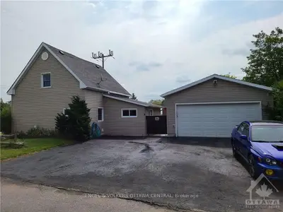 56 FLORENCE Street, Mississippi Mills, ON K0A 1A0