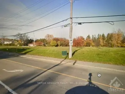 546 MOODIE Drive, Bells Corners and South to Fallowfield, ON K2H 6P6