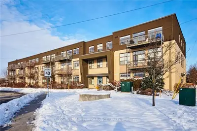 345 ST DENIS Street 304, Vanier and Kingsview Park, ON K1L 5J1