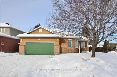 12 HAVENWOOD Trail, Stittsville - Munster - Richmond, ON K2S 1C9