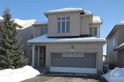 164 AUGUST LILY Crescent, Blossom Park - Airport and Area, ON K1V 2E3