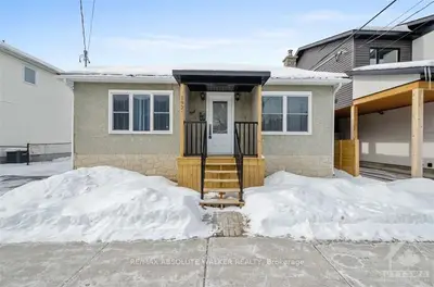 192 Durocher Street, Vanier and Kingsview Park, ON K1L 7S3