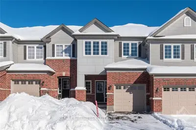 221 MOREL, Stittsville - Munster - Richmond, ON K2S 0M8