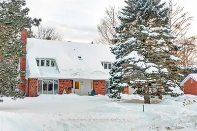 66 KINGSFORD Court, Kanata, ON K2K 1T9