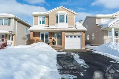 1853 WINDFLOWER Way, Orleans - Convent Glen and Area, ON K1C 6A1