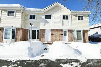 1996 GREENVALE Lane, Orleans - Convent Glen and Area, ON K4A 1X8